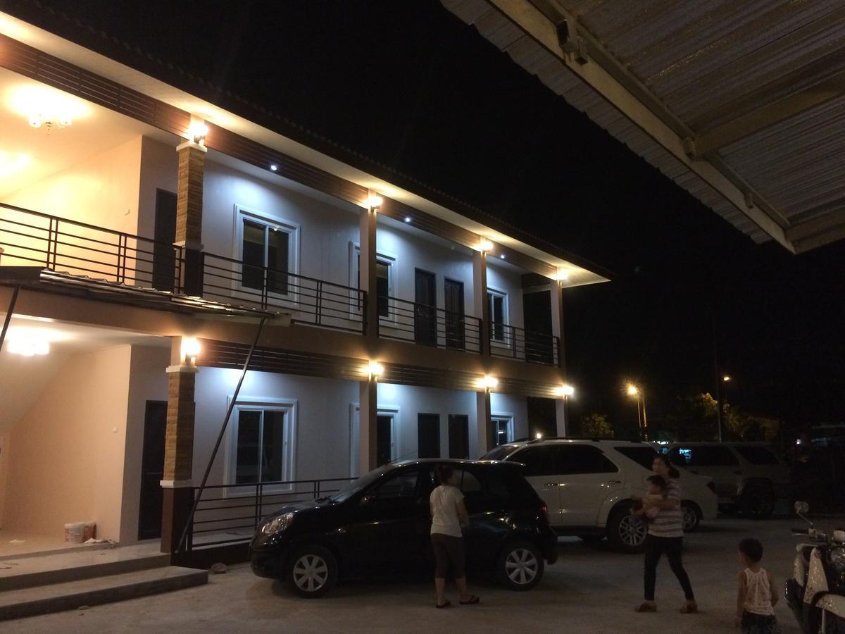 Thana Ville Resort Мае-Сот Экстерьер фото